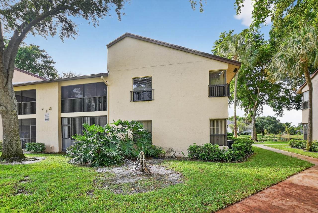 3751 Cocoplum Cir - Photo 1