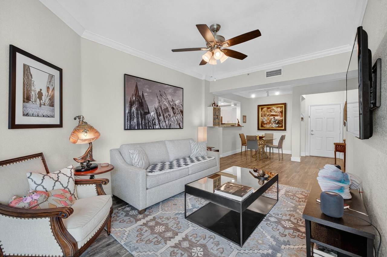 533 3rd Ave - Photo 1