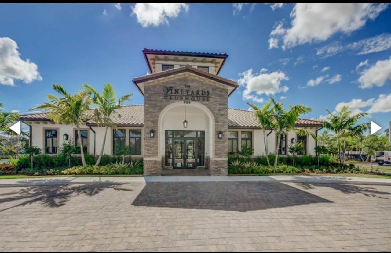 178 33rd Ter - Photo 1