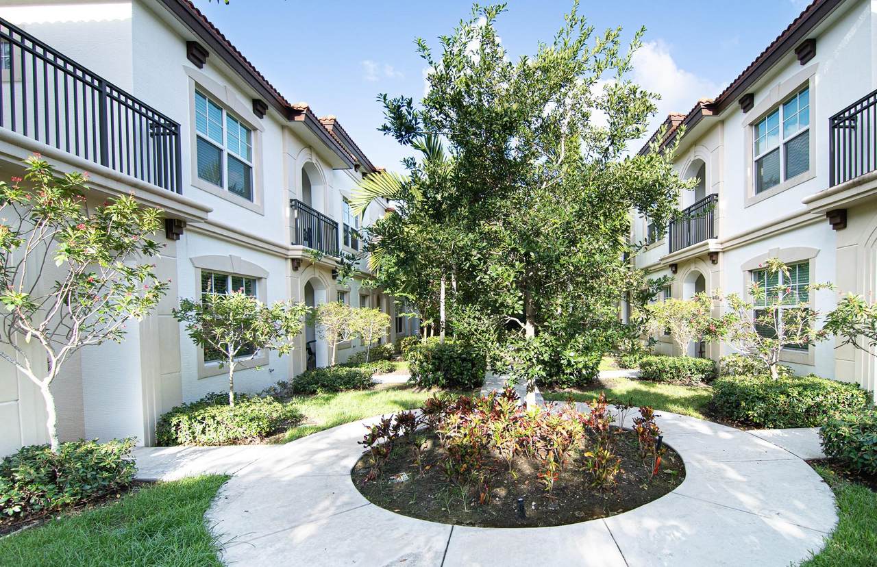 14377 Sims - Photo 1