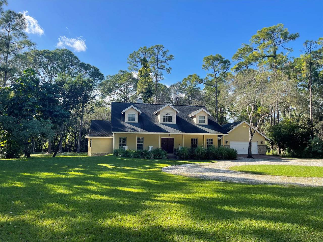 18055 126th Terrace N - Photo 1