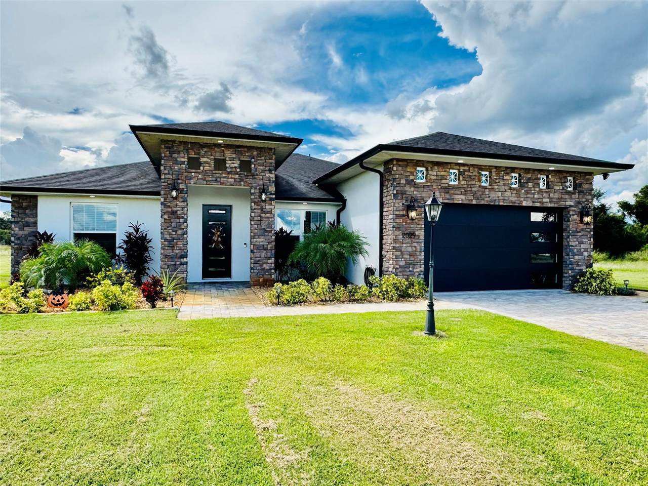 2029 Jack Creek Dr - Photo 1