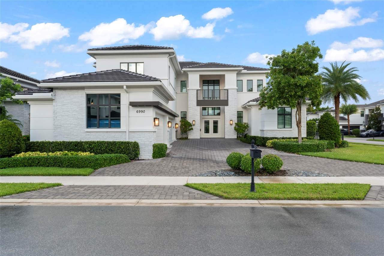 6990 27th Ave - Photo 1