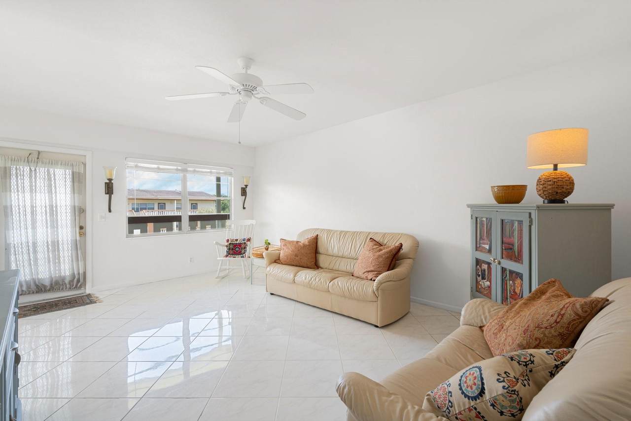 200 Mansfield - Photo 1