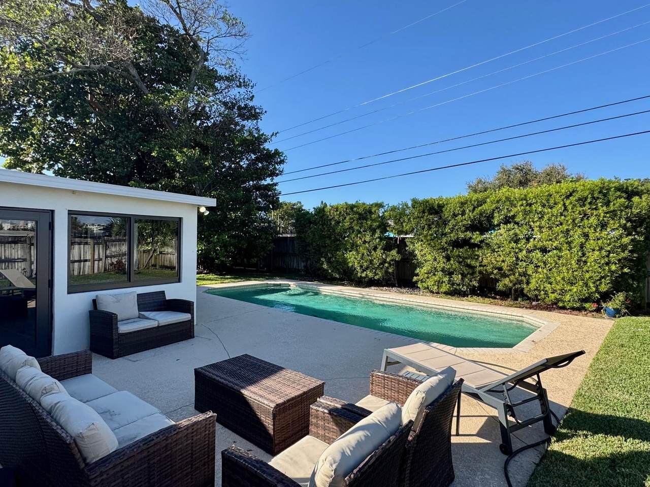 1101 4th Ct - Photo 1