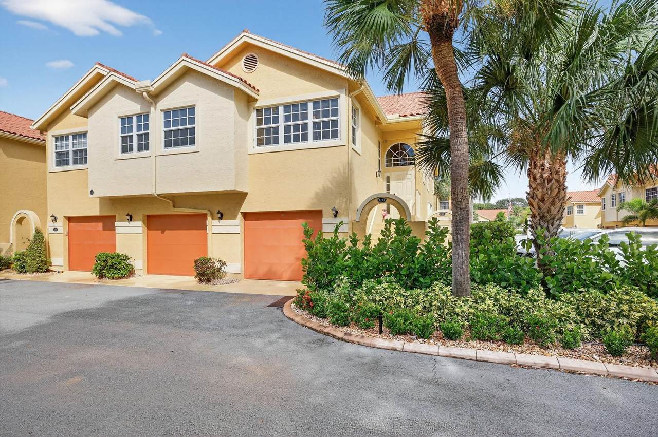 2121 Ocean - Photo 1