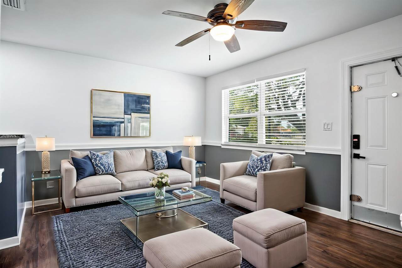 101 35TH ST - Photo 1