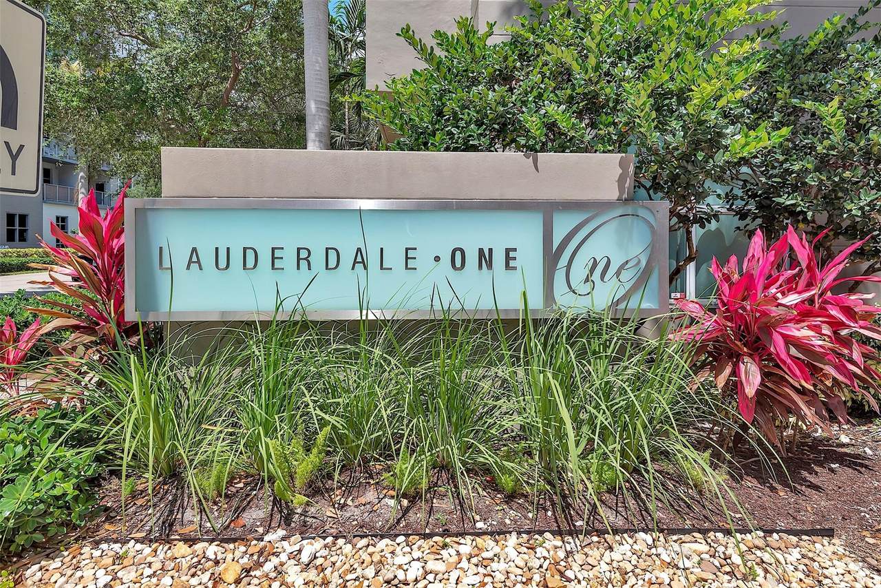 2421 65th St - Photo 1