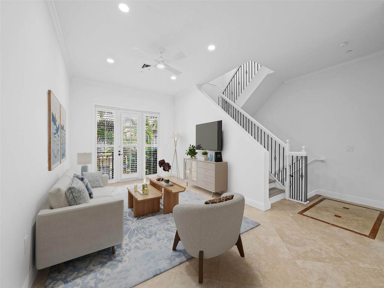 504 7th St - Photo 1