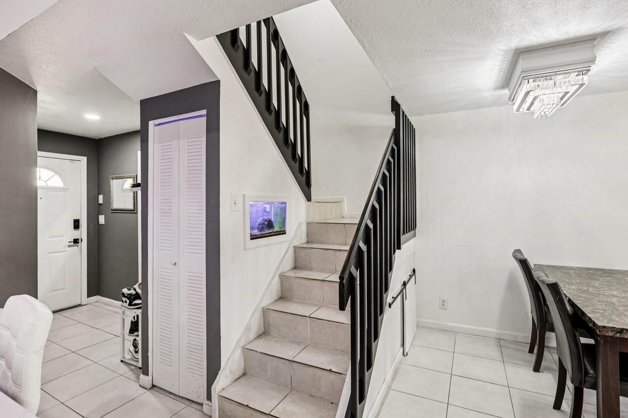 5843 Woodlands Blvd - Photo 1