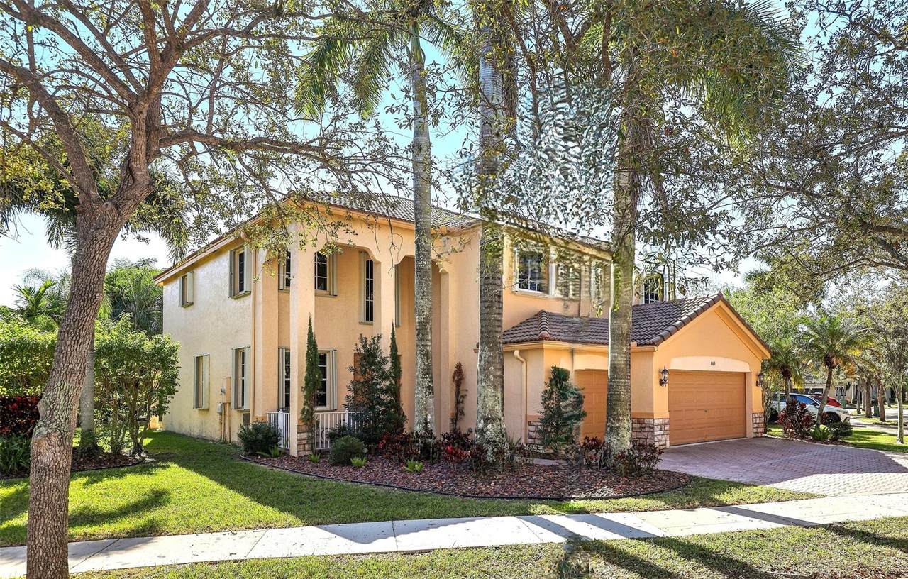 863 Vanda Terrace - Photo 1