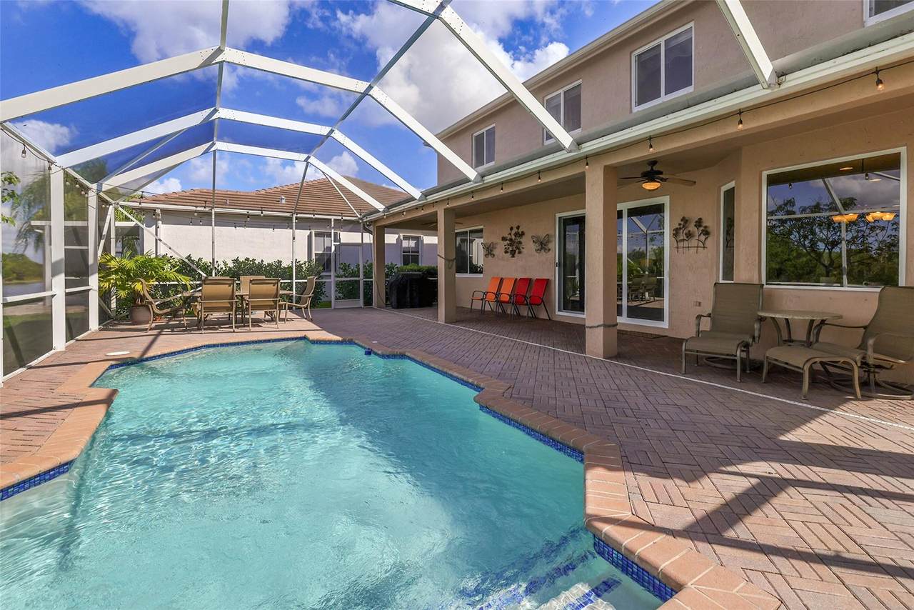 1020 Lavender Circle - Photo 1