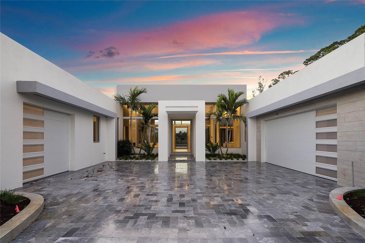 5747 63rd Way - Photo 1