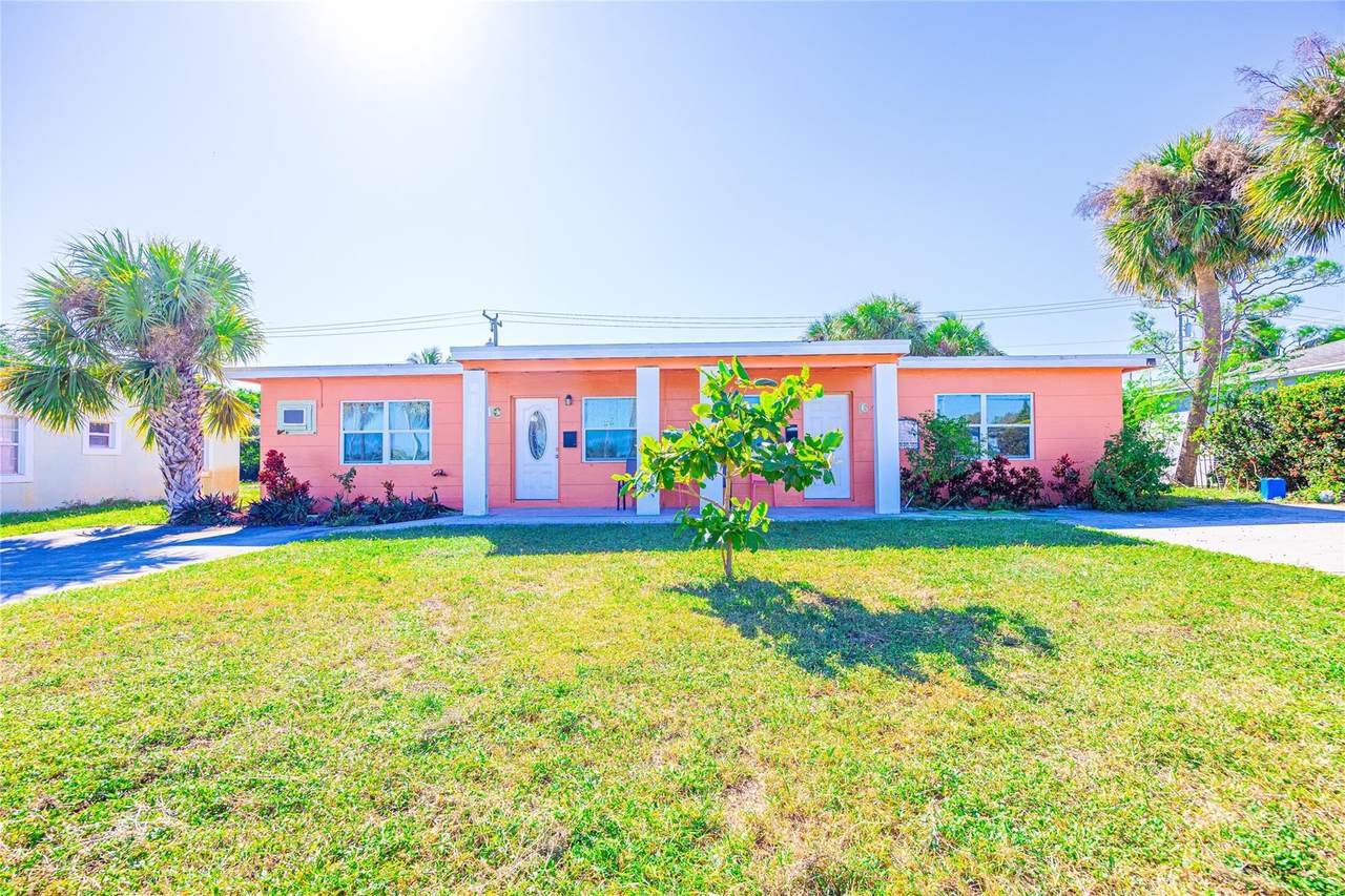 646 Bayberry Dr - Photo 1