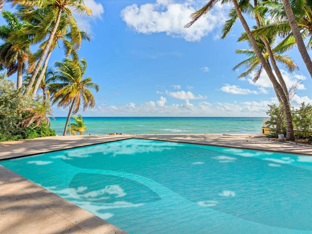 555 Ocean Boulevard - Photo 1