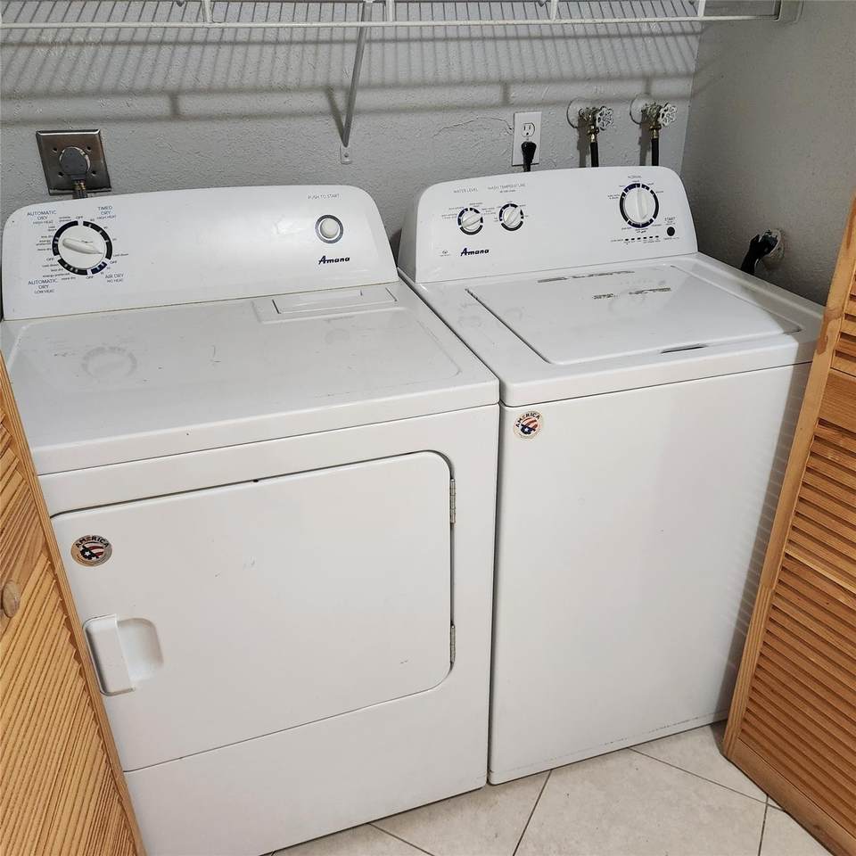 https://bt-photos.global.ssl.fastly.net/beaches/1280_boomver_1_F10541719-2.jpg