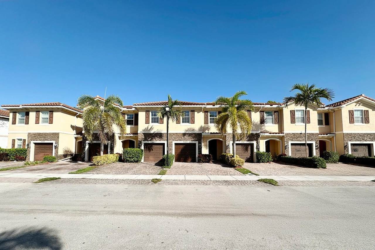 5045 Ellery Terrace - Photo 1