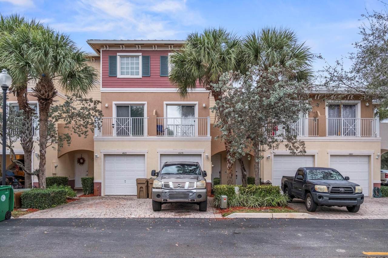 4609 75th Way - Photo 1