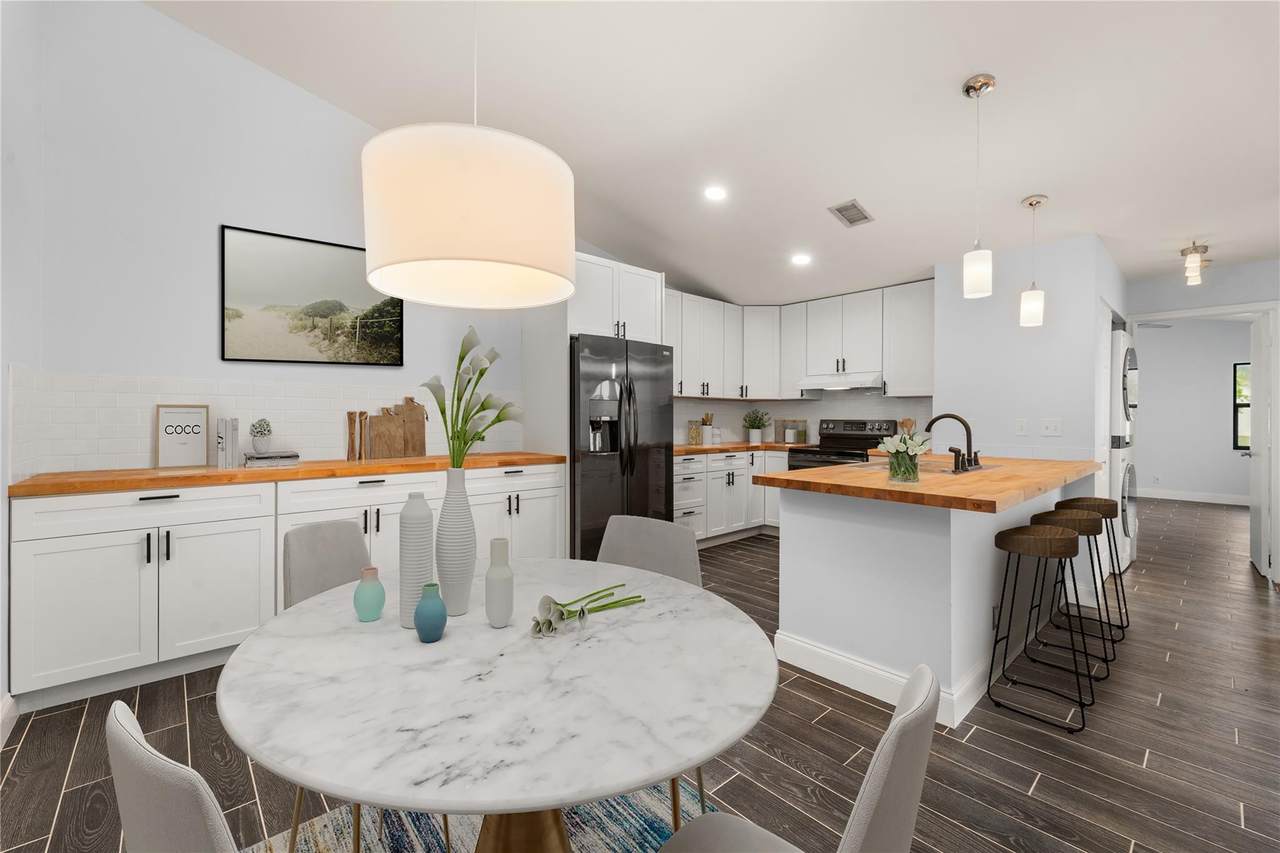 3094 Oakland Forest Drive - Photo 1