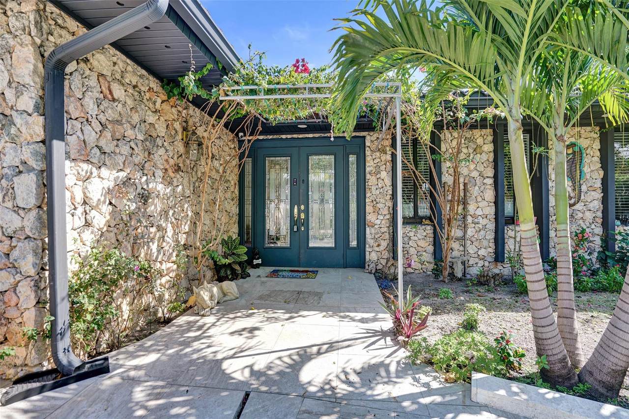 313 Layne Boulevard - Photo 1