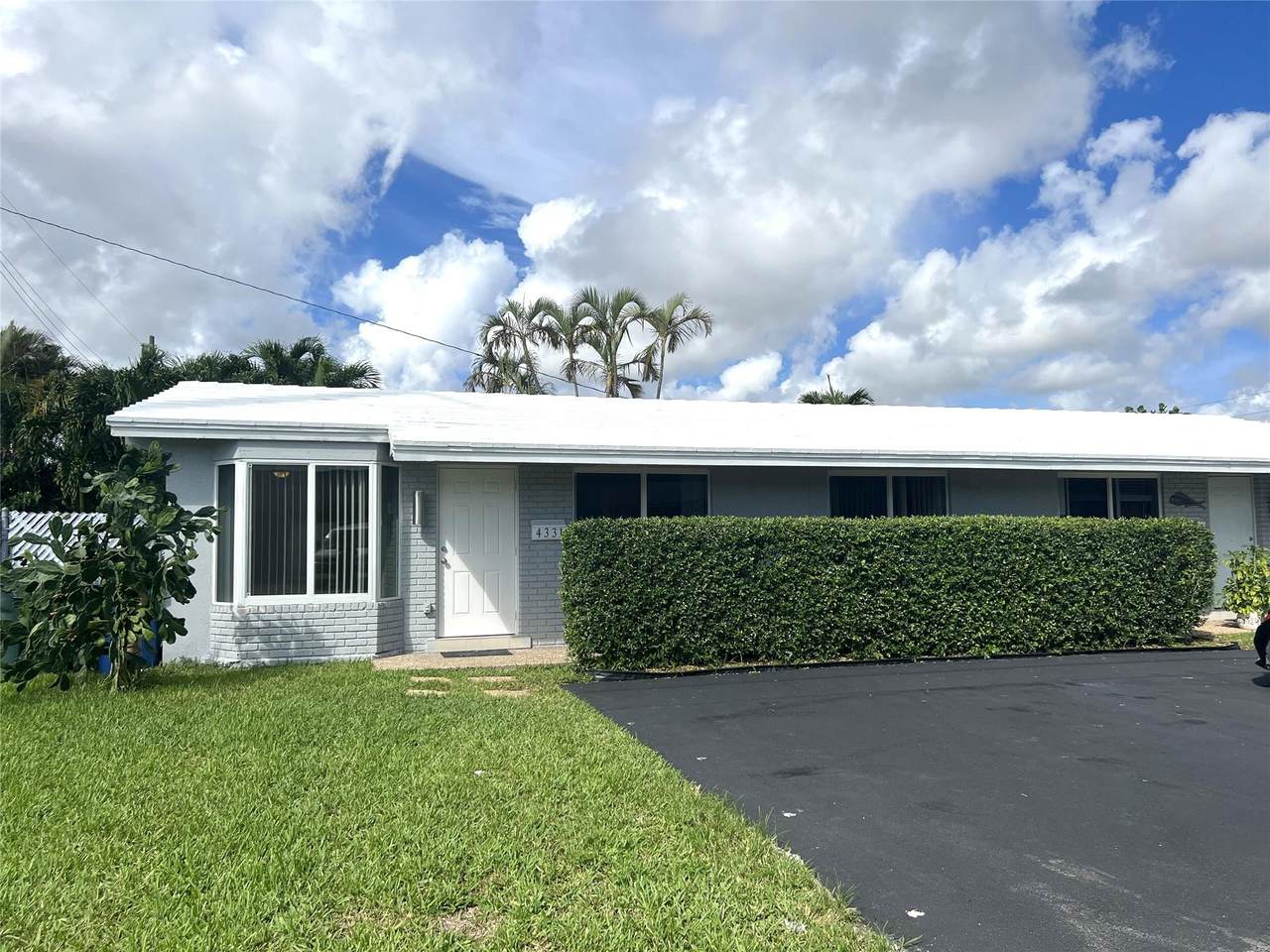 4331 5th Avenue - Photo 1