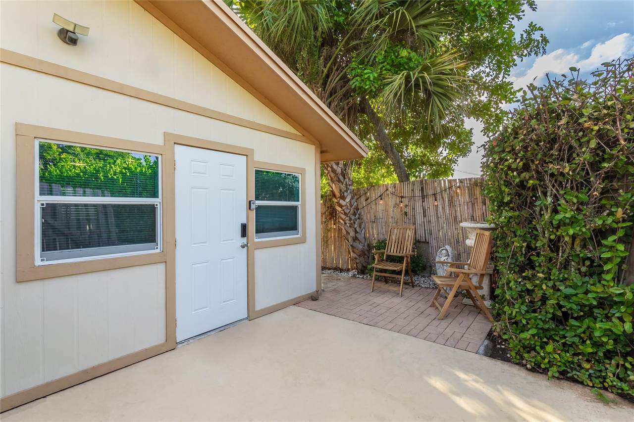 1724 37th Street - Photo 1