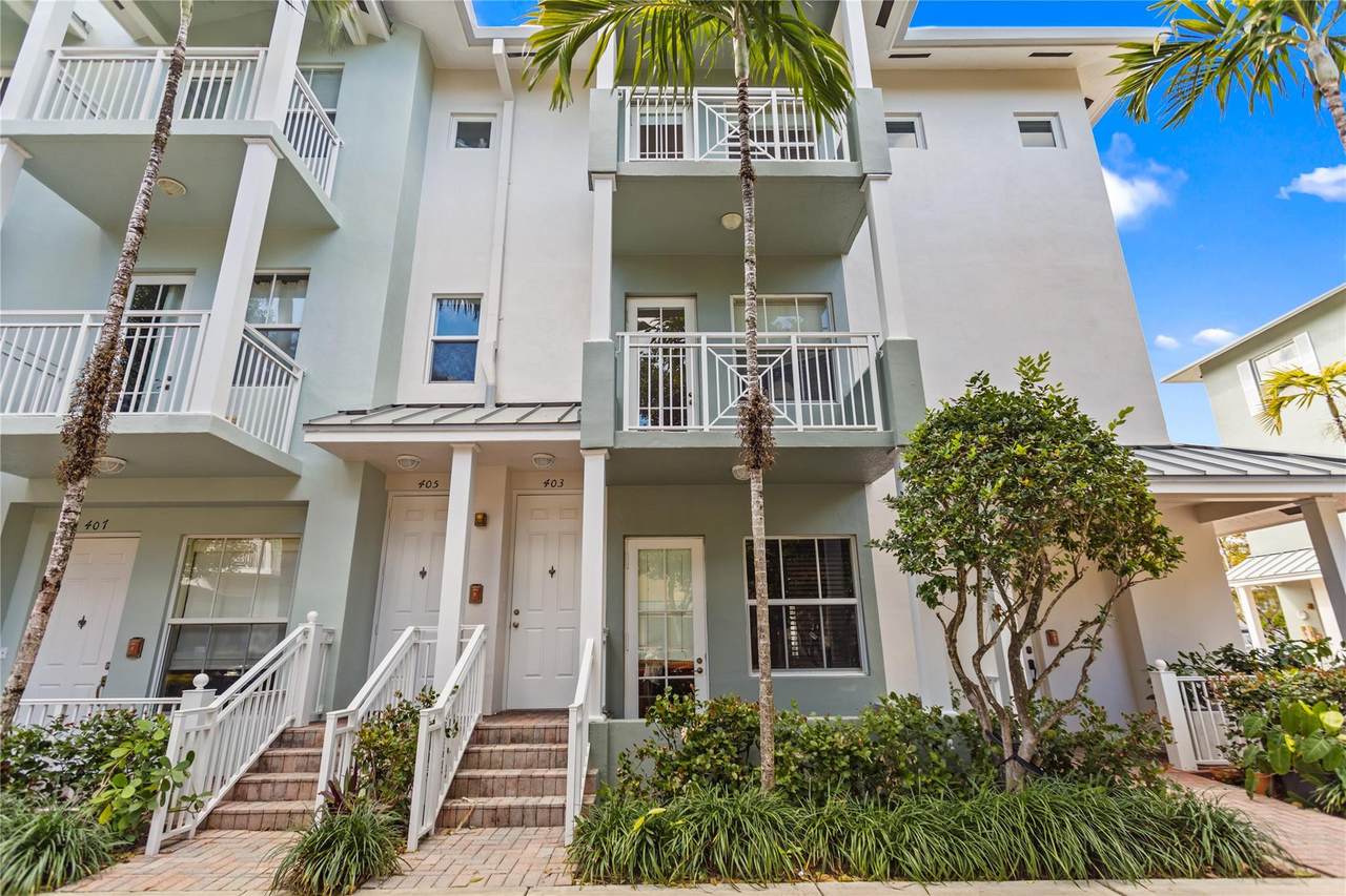 403 13th Terrace - Photo 1