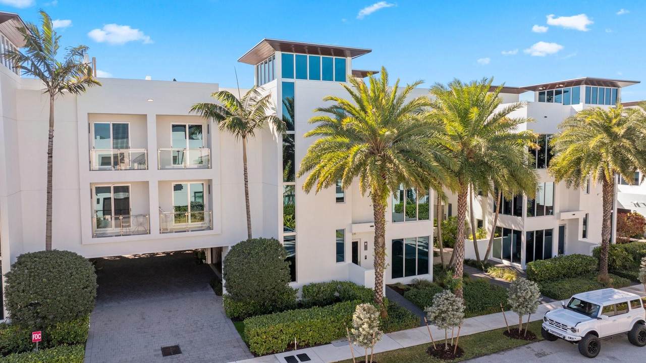238 Shore Court - Photo 1