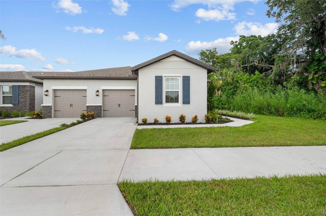 1622 Gaiety Way - Photo 1