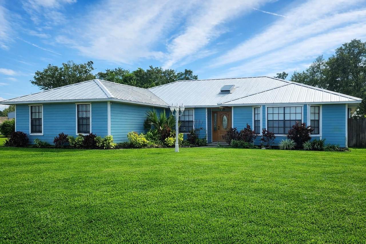 728 Fischer Circle - Photo 1