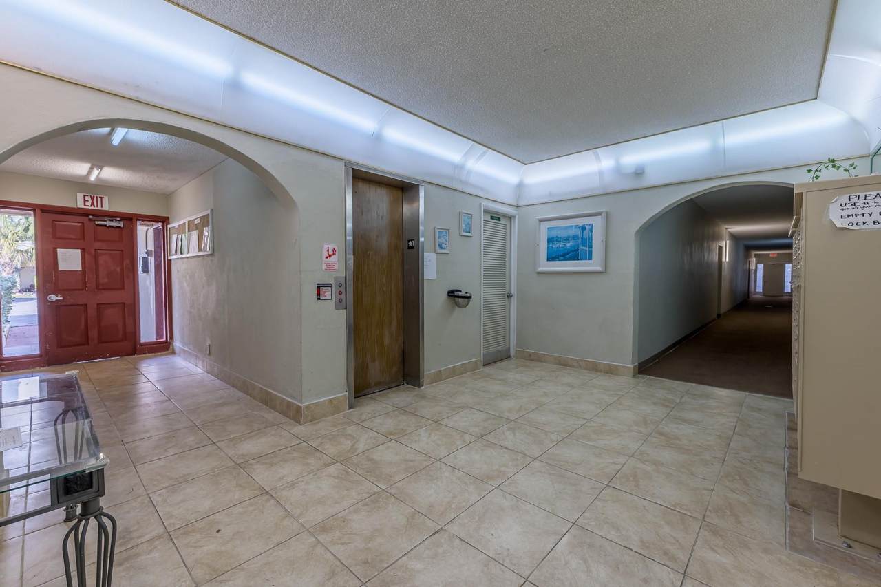 https://bt-photos.global.ssl.fastly.net/beaches/1280_boomver_1_F10552832-2.jpg