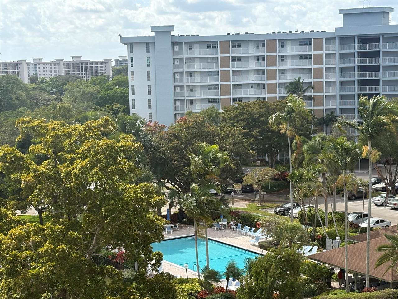 https://bt-photos.global.ssl.fastly.net/beaches/1280_boomver_1_F10554121-2.jpg