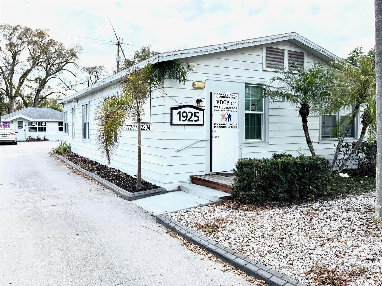 1925 20th Street - Photo 1