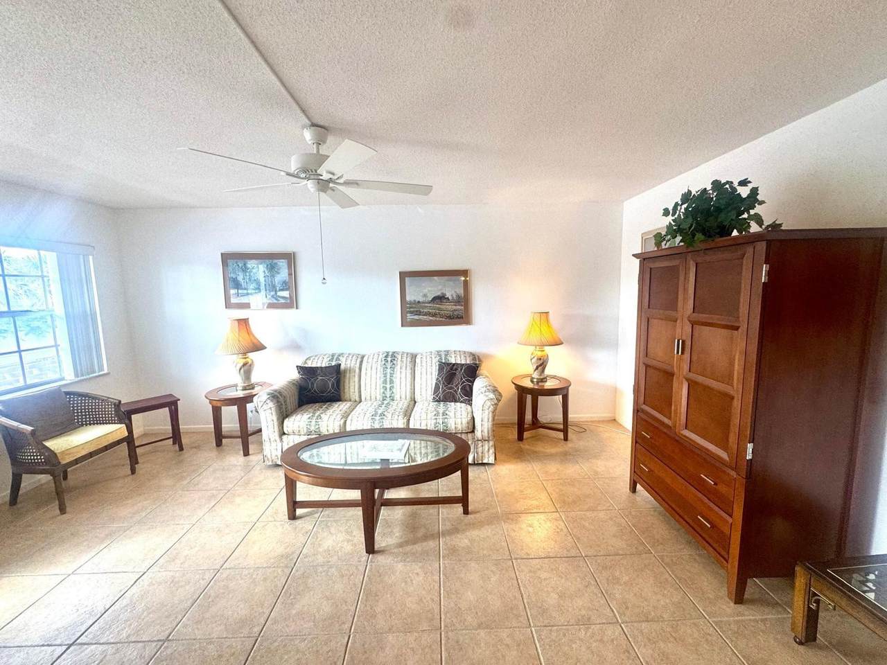 2050 39th Street - Photo 1