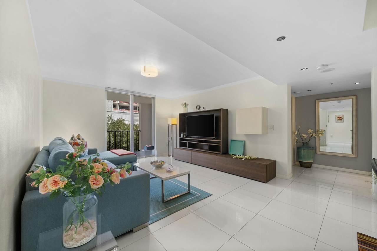 520 5th Avenue - Photo 1