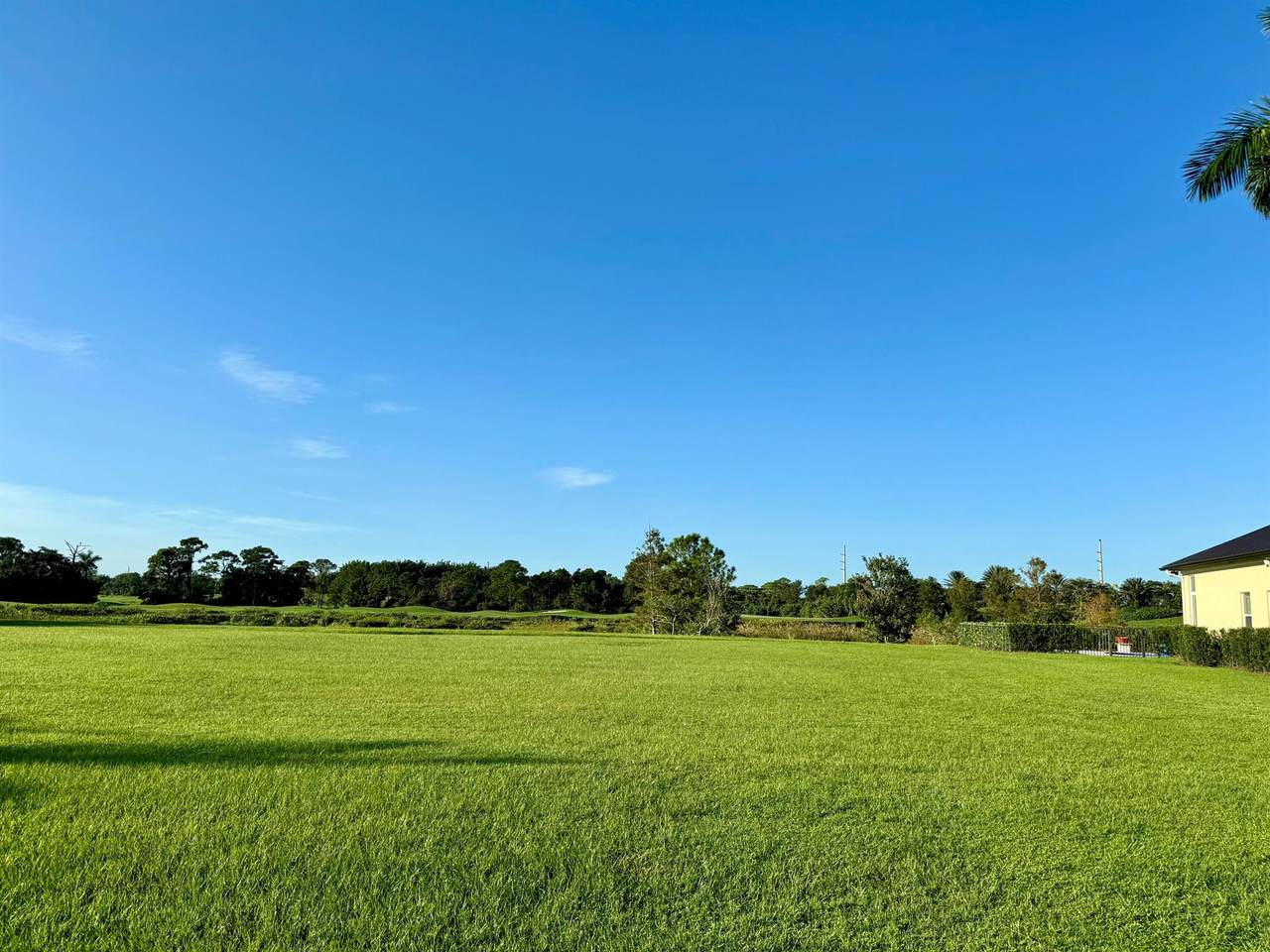 https://bt-photos.global.ssl.fastly.net/beaches/1280_boomver_1_R11028933-2.jpg