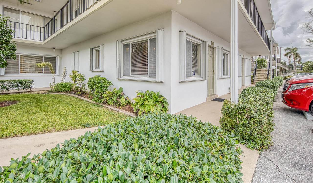 3040 Lake Osborne Drive - Photo 1