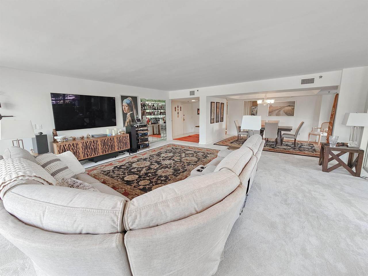2427 Presidential Way - Photo 1