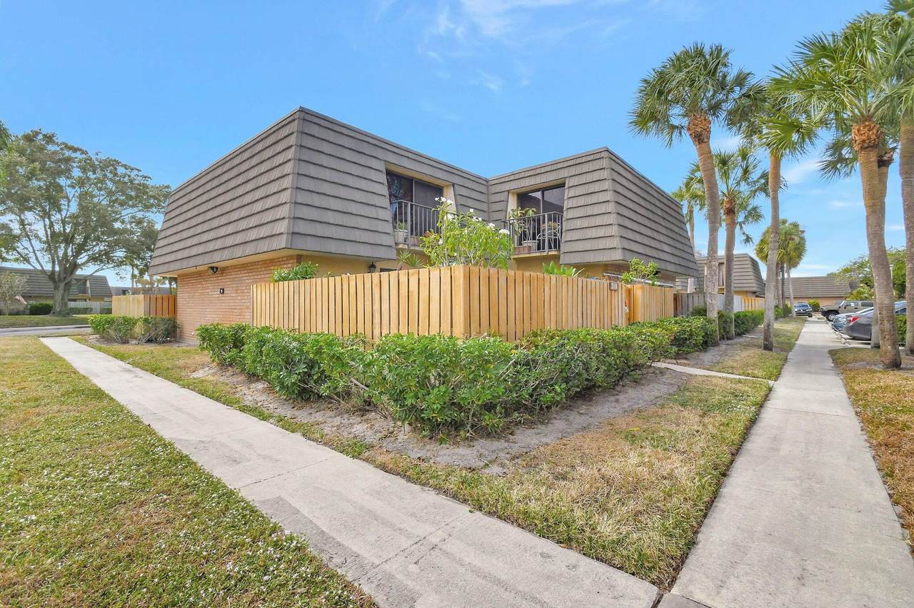 319 3rd Way - Photo 1