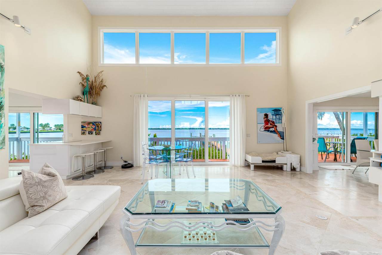 https://bt-photos.global.ssl.fastly.net/beaches/1280_boomver_1_R11047669-2.jpg