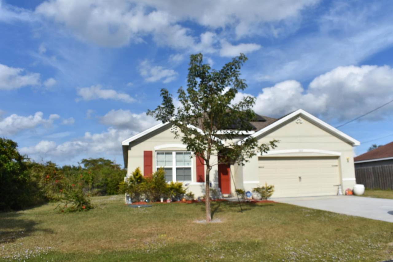 107 Glenwood Drive - Photo 1