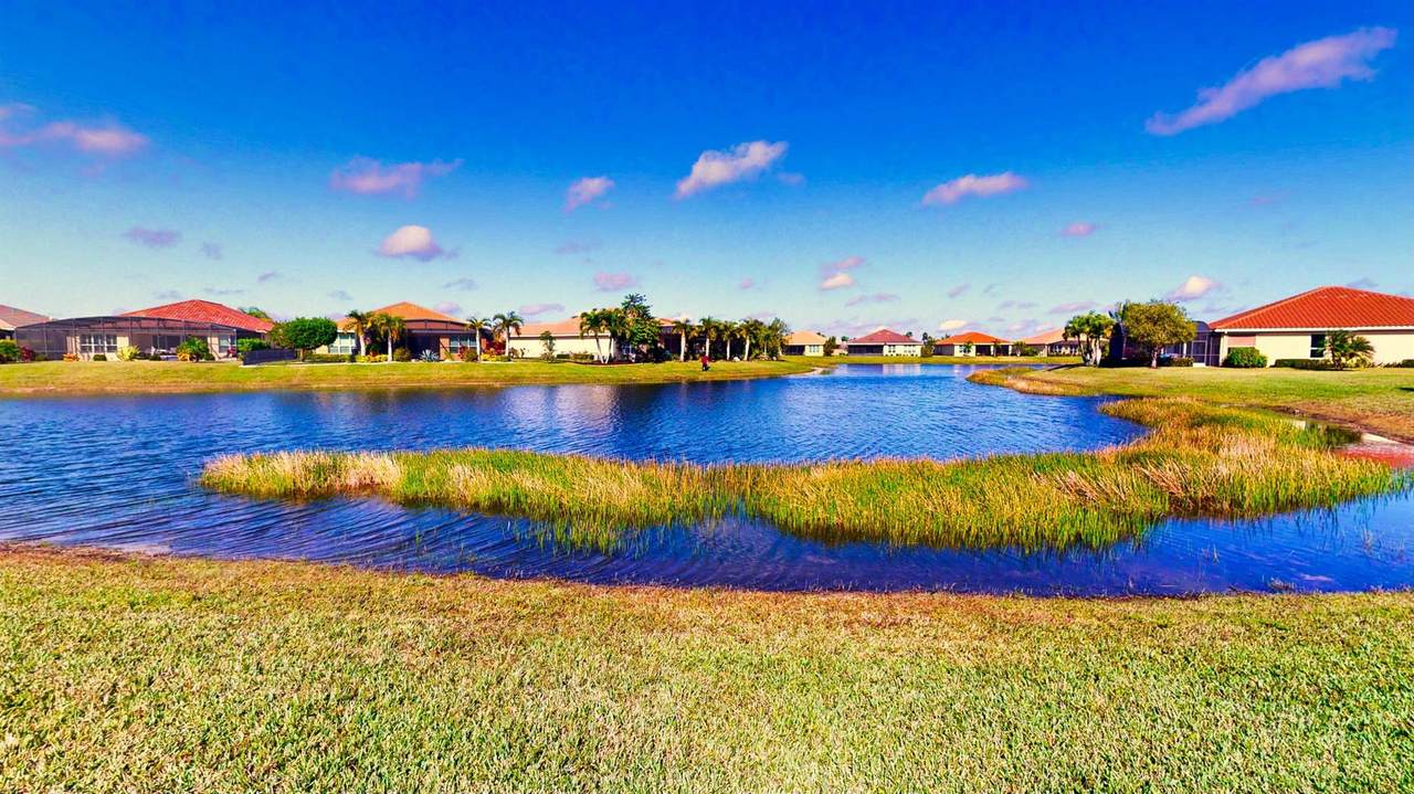 https://bt-photos.global.ssl.fastly.net/beaches/1280_boomver_1_R11048663-2.jpg