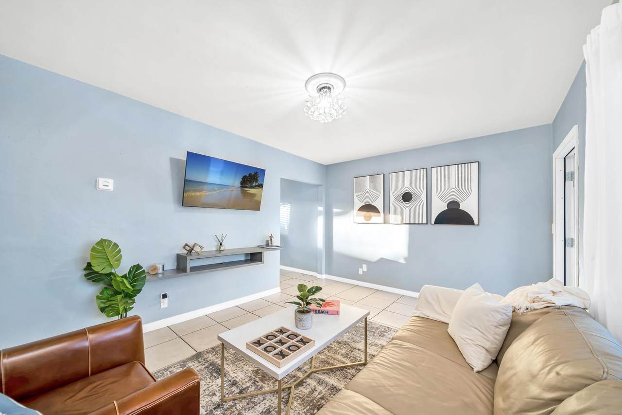 3331 Lake Avenue - Photo 1