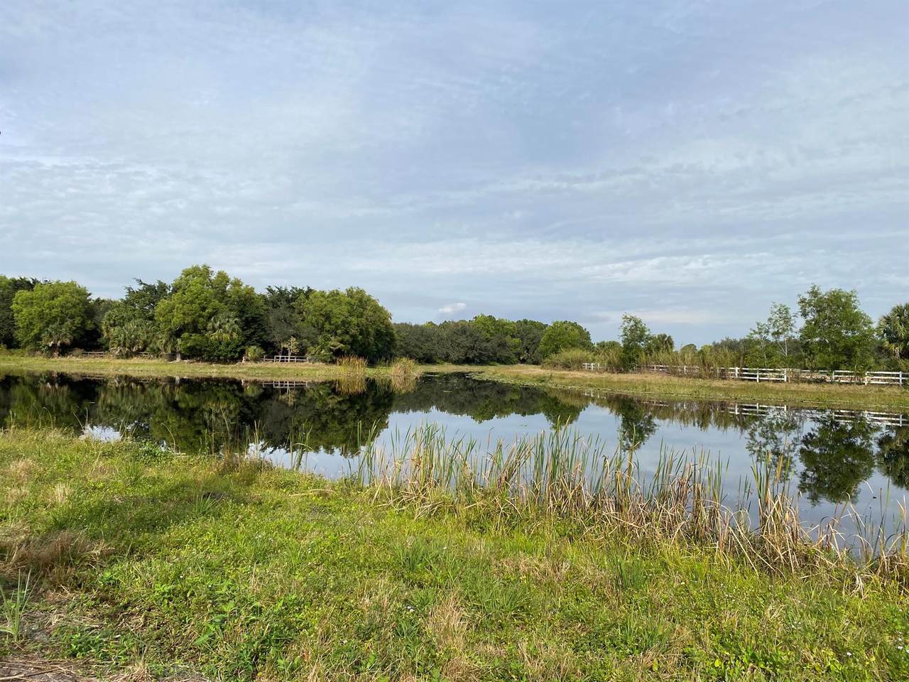 https://bt-photos.global.ssl.fastly.net/beaches/1280_boomver_1_R11054132-2.jpg