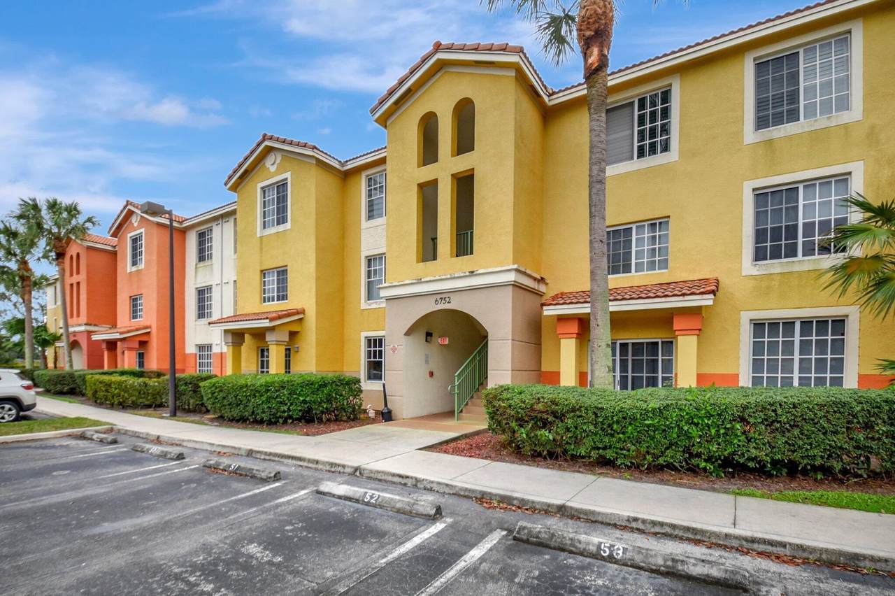 6752 Heritage Grande - Photo 1