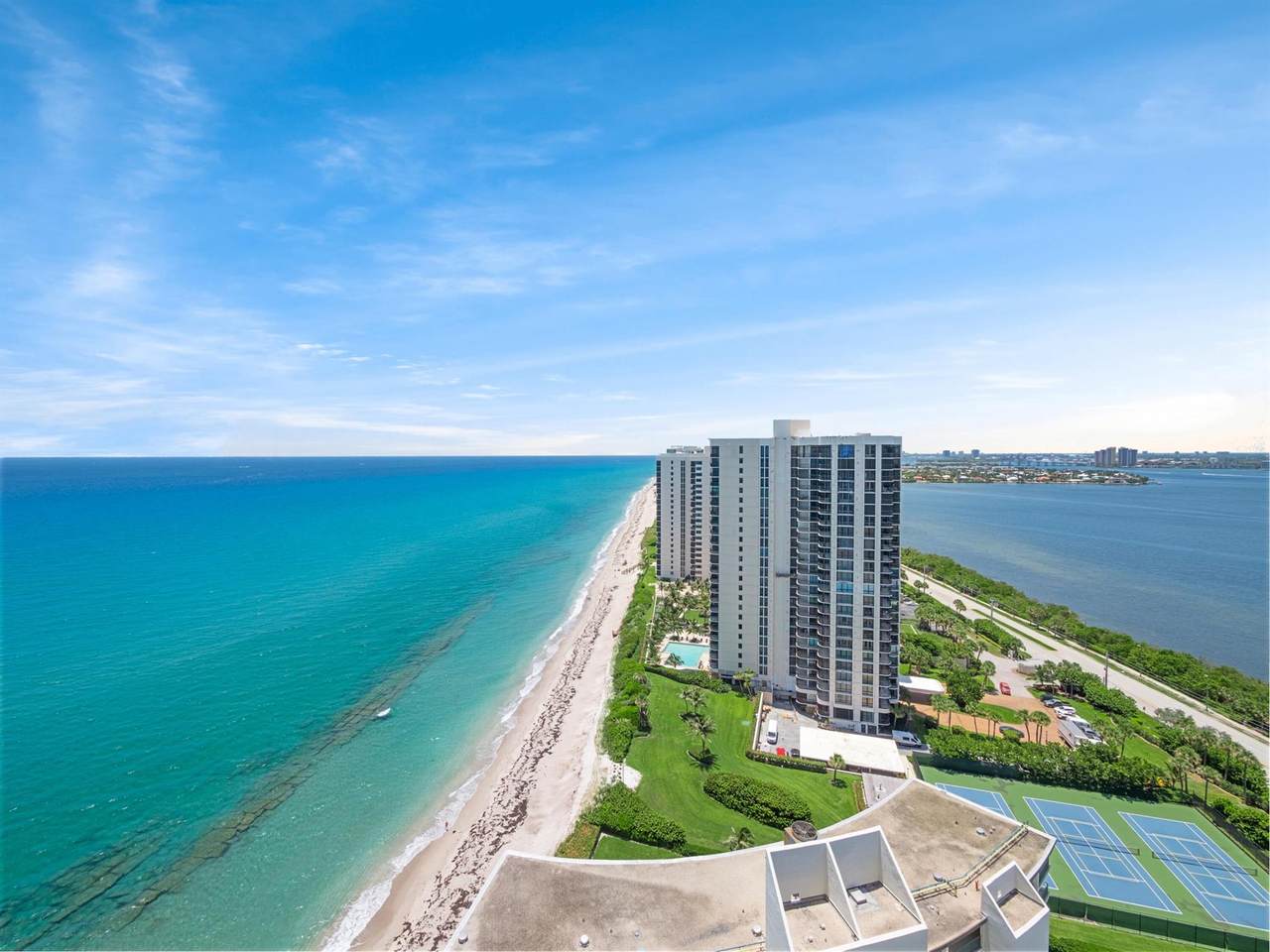 https://bt-photos.global.ssl.fastly.net/beaches/1280_boomver_1_R11059590-2.jpg