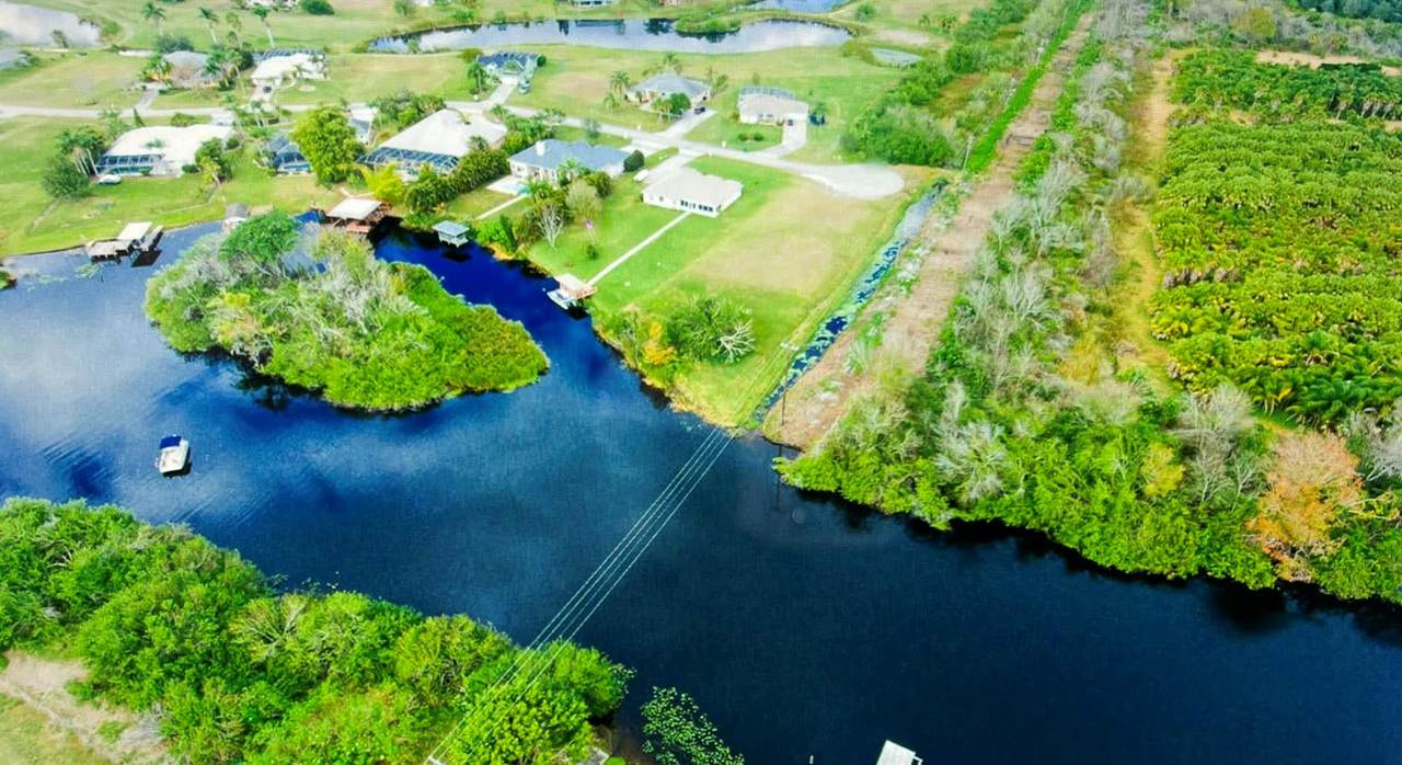 1560 23rd Street - Photo 1