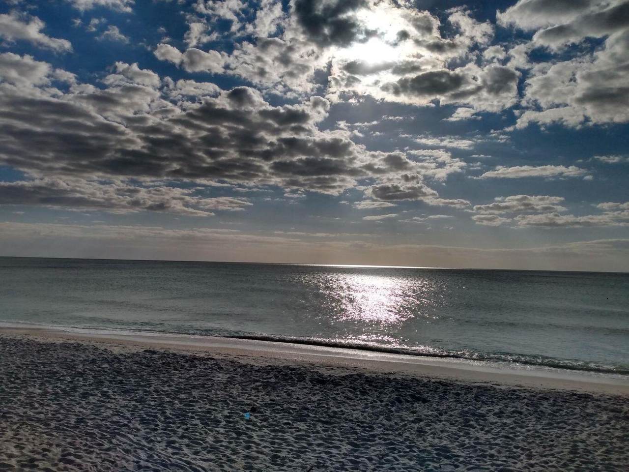https://bt-photos.global.ssl.fastly.net/beaches/orig_boomver_2_R11064471-2.jpg