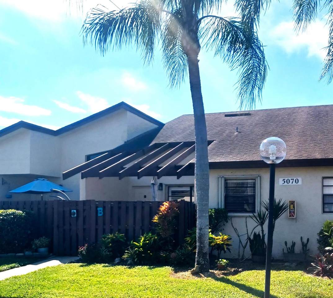 5070 Nesting Way - Photo 1
