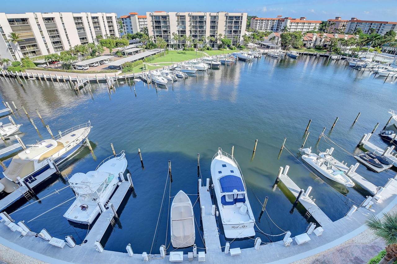 2687 Ocean Boulevard - Photo 1